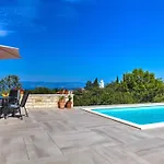 Wonderful With Sea View And Shared Pool - Comfort One Bedroom
