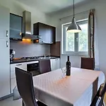Wonderful With Sea View And Shared Pool - Comfort One Bedroom Διαμέρισμα *